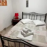 Lithos Παναγία